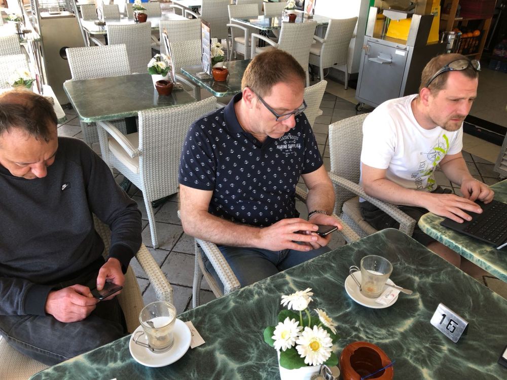 8000ebc2-9155-4c0d-8b74-83a44d941d69